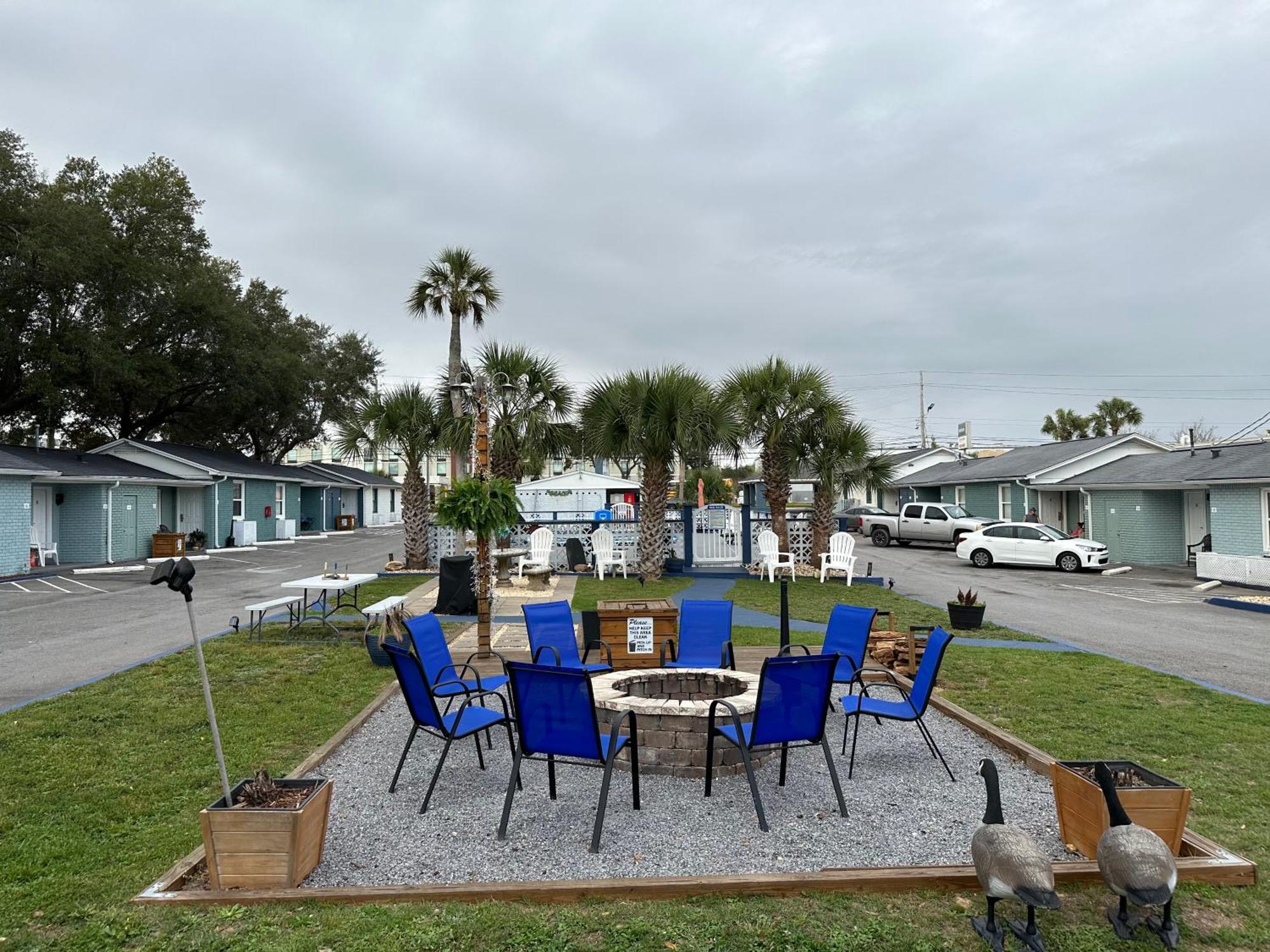 Gulf Coast Inn Gulf Breeze Exteriér fotografie